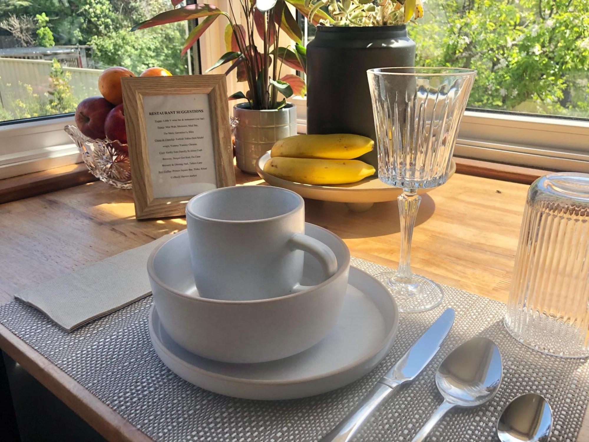 Lovely Budget Vegan Homestay Launceston Exterior foto
